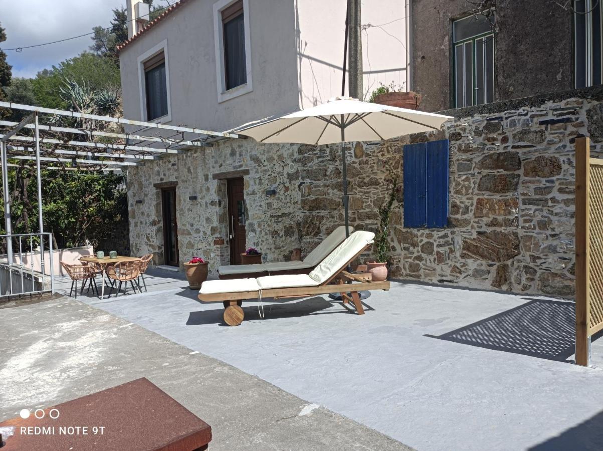 Stairs Homes & Suites Kamaria  Bagian luar foto